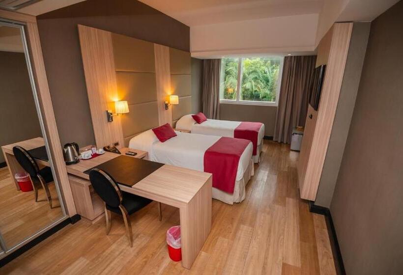 اتاق استاندارد, Savoy Hotel Encarnación