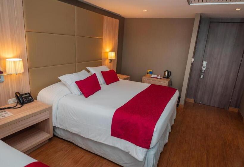 سوییت لوکس, Savoy Hotel Encarnación