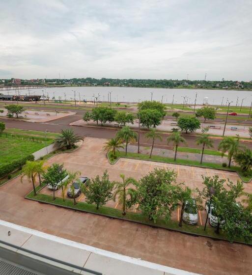 سوییت لوکس, Savoy Hotel Encarnación