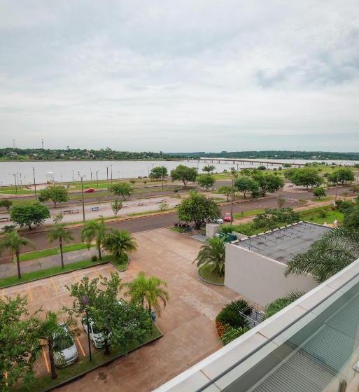 سوییت لوکس, Savoy Hotel Encarnación