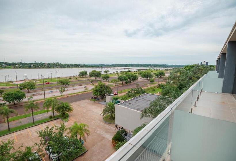 سوییت لوکس, Savoy Hotel Encarnación