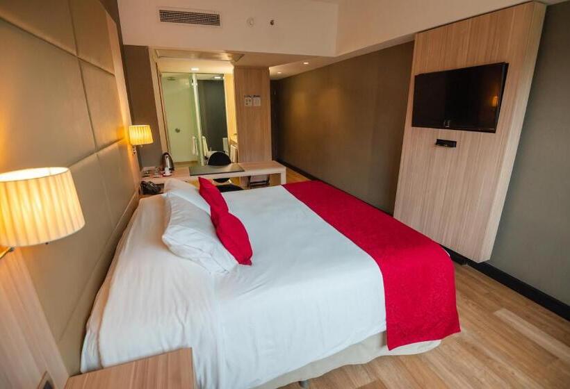 اتاق سوپریور, Savoy Hotel Encarnación