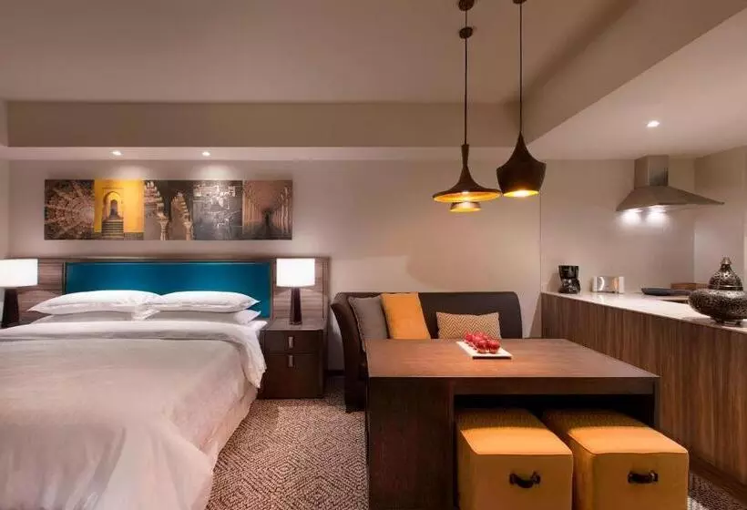 キングサイドベッドのスタンダードワンルーム, Sheraton Hyderabad