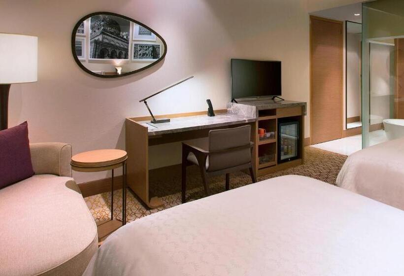 اتاق کلاب, Sheraton Hyderabad