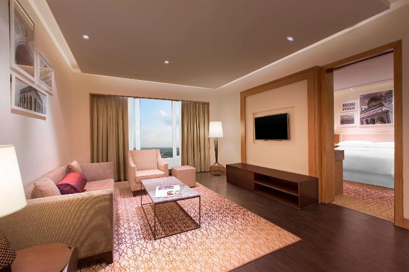 سوئیت اجرایی با تخت کینگ, Sheraton Hyderabad