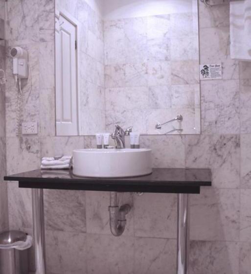 行政房间, The Hotel Shamrock