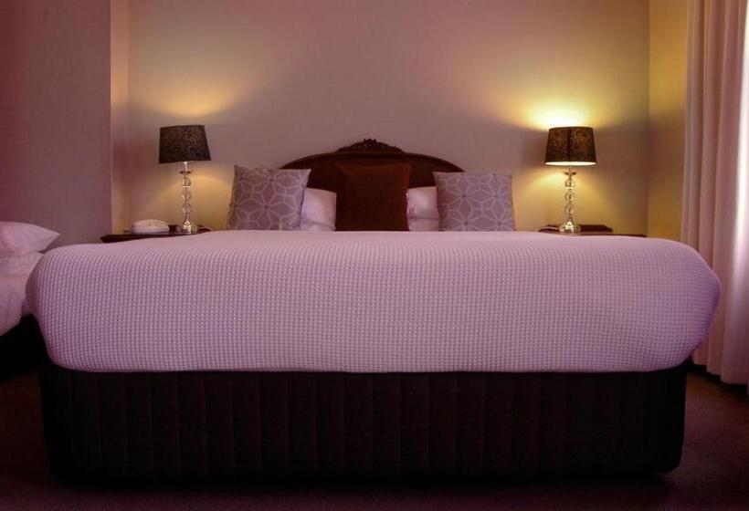 带大床的套房, The Hotel Shamrock