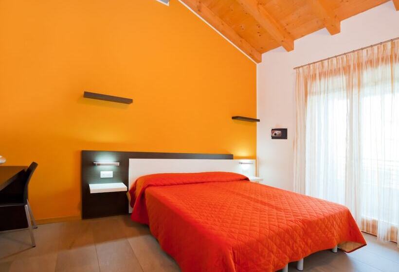 带2个卧室的公寓, Villaggio Laguna Blu