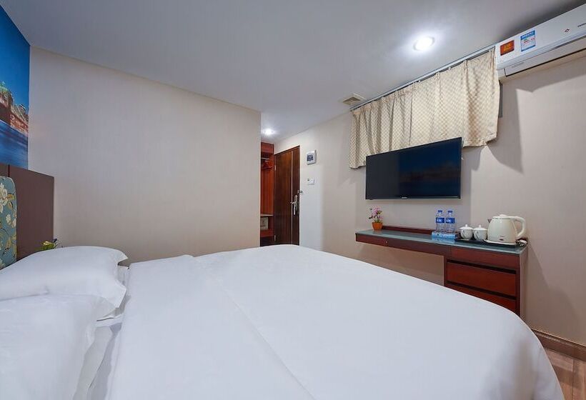 Номер Комфорт, Kaiserdom Hotel China Plaza