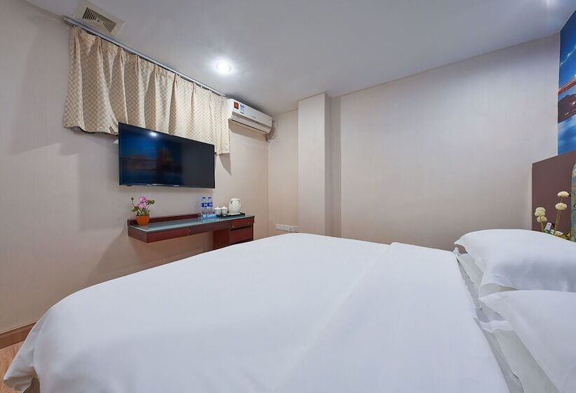 Номер Комфорт, Kaiserdom Hotel China Plaza