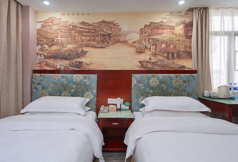 Номер Комфорт, Kaiserdom Hotel China Plaza