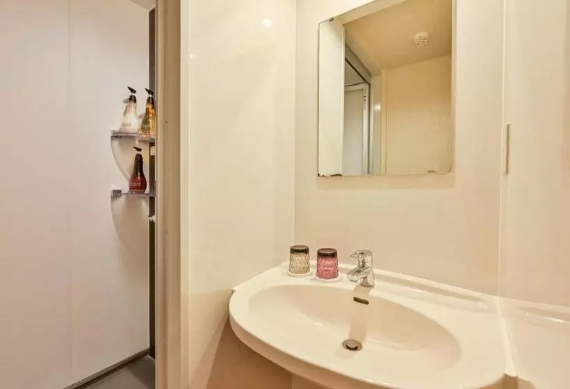 اتاق استاندارد چهار تخته, Nabeyahonkan Ryokan