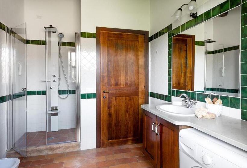 테라스 스위트, Panelios Borgo Vacanze