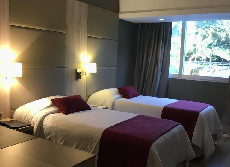 اتاق استاندارد, Savoy Hotel Encarnación