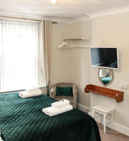 Номер Стандарт, Cambridge House Room Only Accommodation For Adults