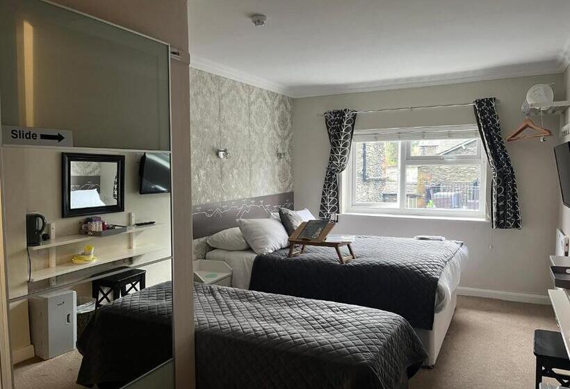 트리플 클래식 룸, Cambridge House Room Only Accommodation For Adults