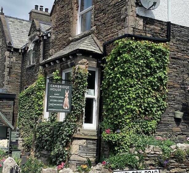 이코노미 룸, Cambridge House Room Only Accommodation For Adults