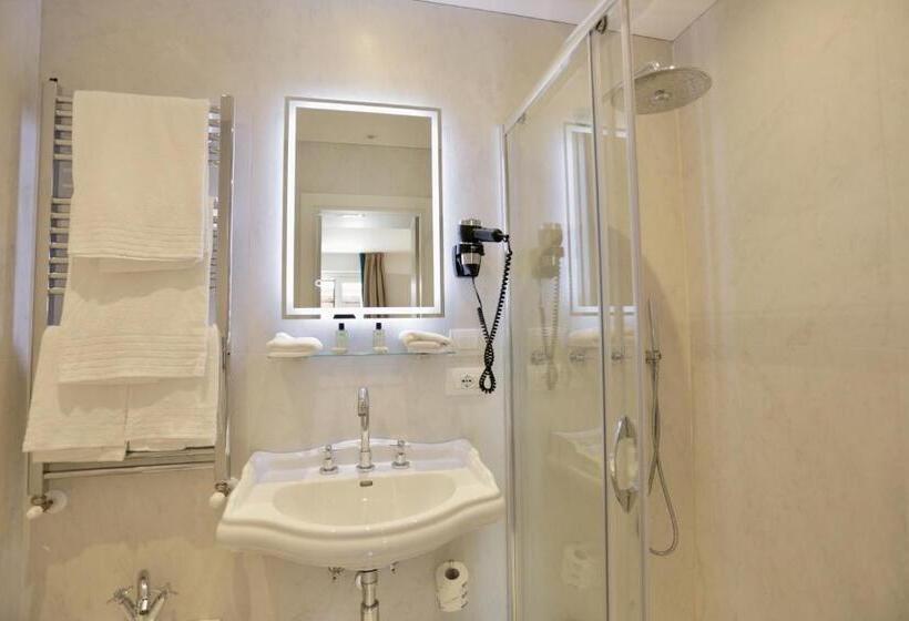 수피리어 트리플 룸, La Villetta Suite