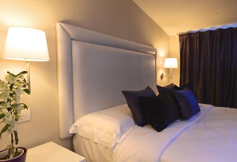 Номер Стандарт Трехместный, La Villetta Suite