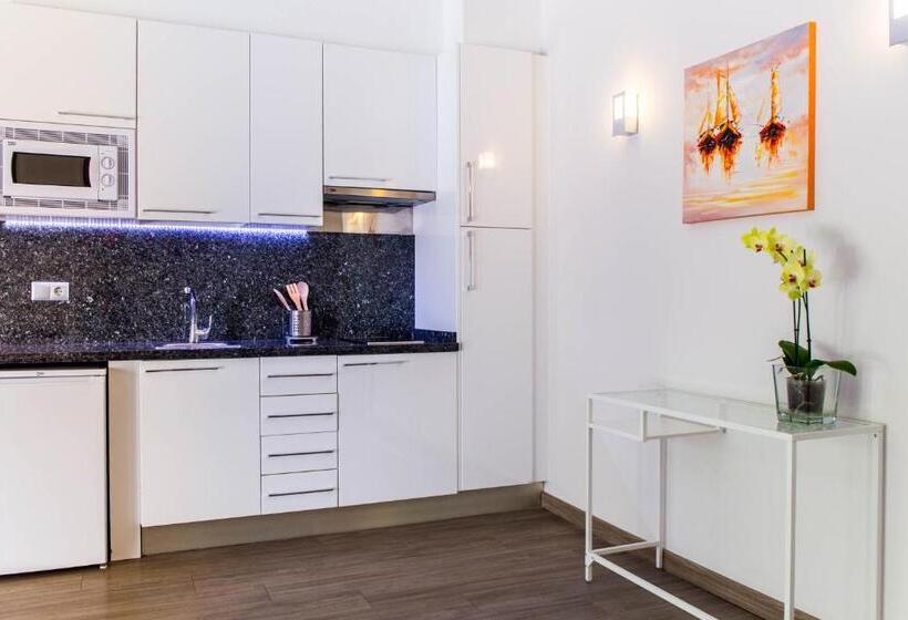 Апартаменты Deluxe 1 Спальня, Bluesea Dimona Suites