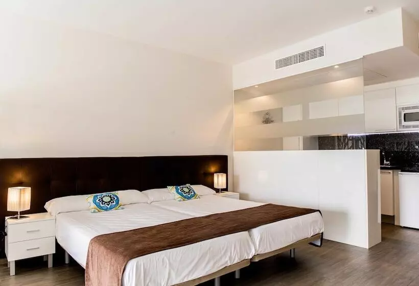 テラス付きスタンダードワンルーム, Bluesea Dimona Suites