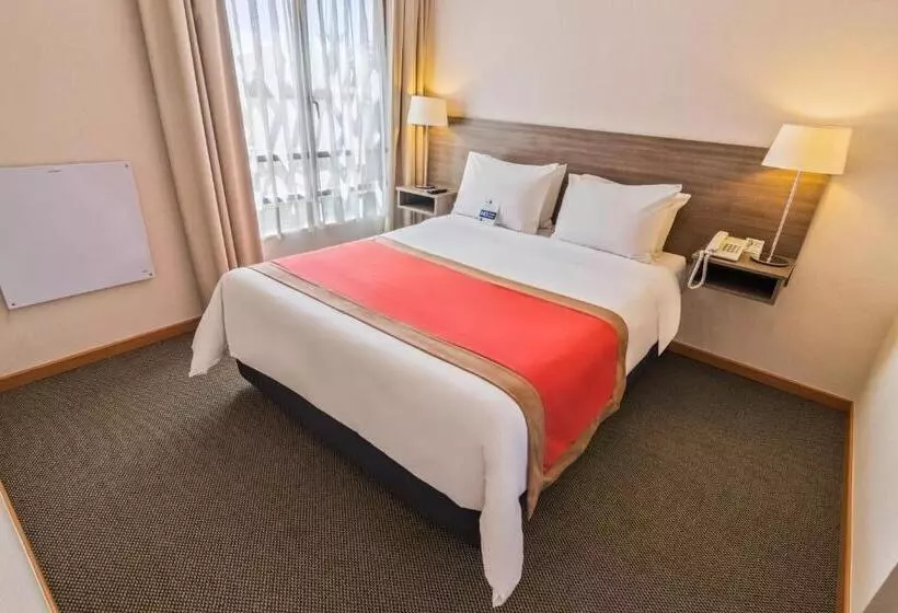 سوئیت 2 خوابه, Geotel Calama