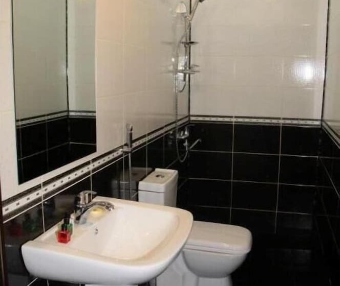 اتاق استاندارد, Avand