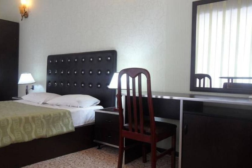 اتاق استاندارد, Avand