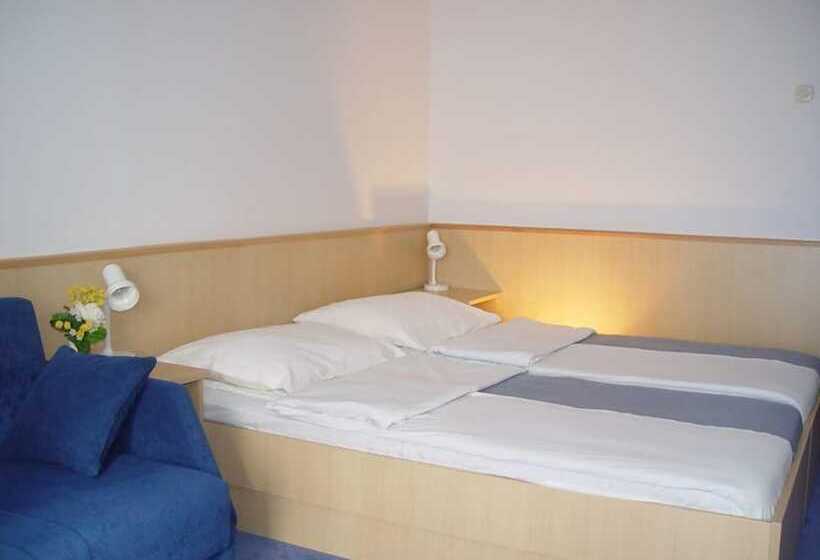 스탠다드 발코니 룸, Bolero