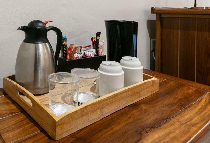 اتاق استاندارد, Cresta Jwaneng