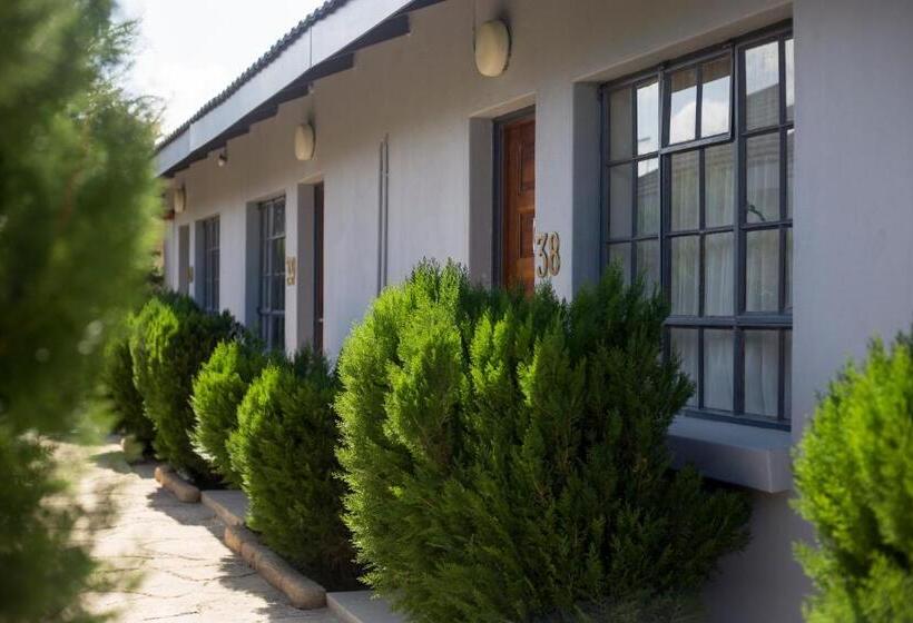 اتاق لوکس با تخت بزرگ, Cresta Jwaneng