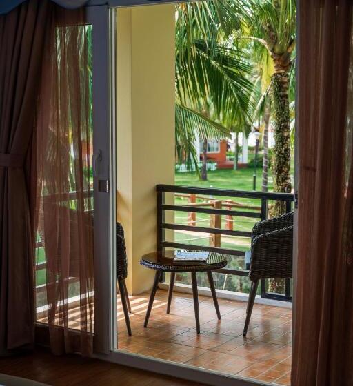 Deluxe Room Sea View, Famiana Resort & Spa Complimentary Airport Shuttle