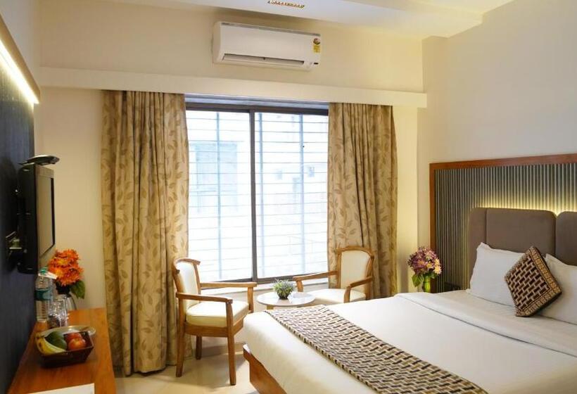 4인용 스탠다드 룸, Ganpati Palace Shirdi Newly Renovated