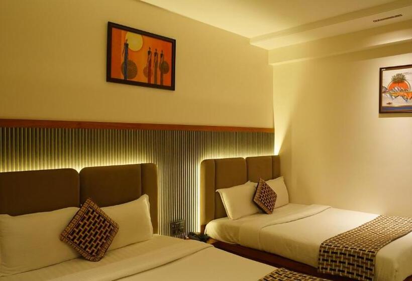 4인용 스탠다드 룸, Ganpati Palace Shirdi Newly Renovated