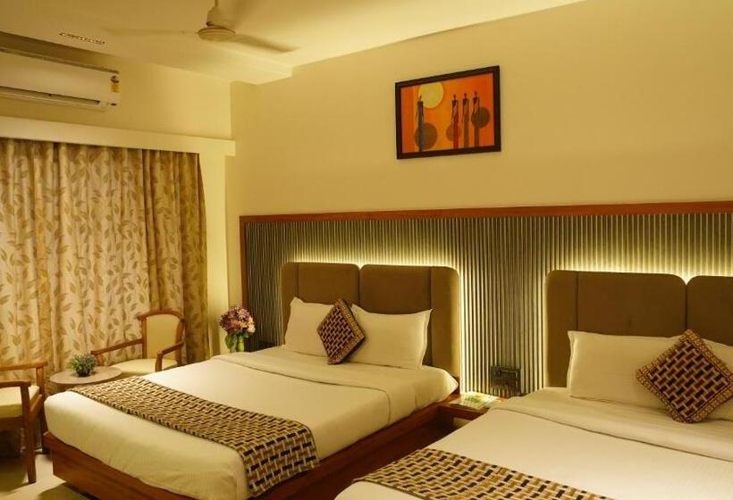 4인용 스탠다드 룸, Ganpati Palace Shirdi Newly Renovated