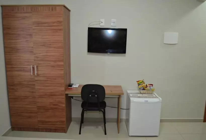 اتاق استاندارد یک نفره, Grande Minas