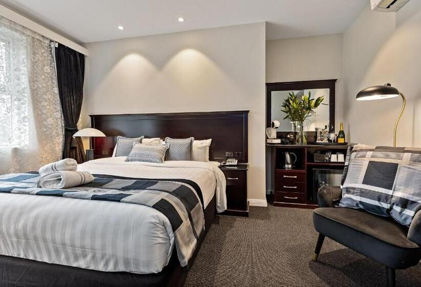 이그제큐티브 스위트 킹침대, International Hotel Wagga Wagga