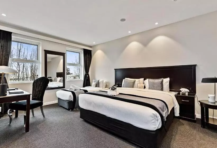 سوییت, International Hotel Wagga Wagga