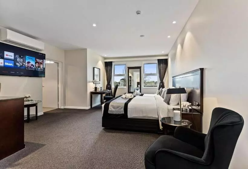 اتاق لوکس خانوادگی, International Hotel Wagga Wagga