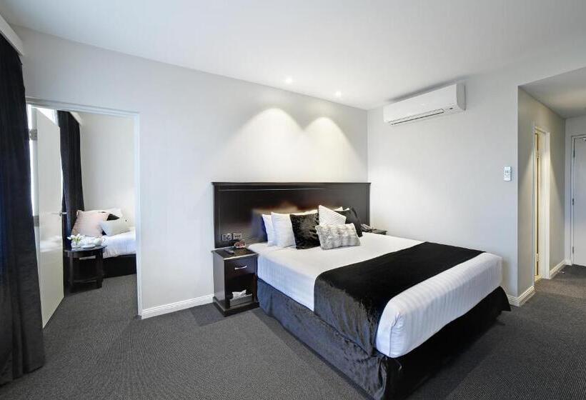 جناح غرفتين نوم, International Hotel Wagga Wagga