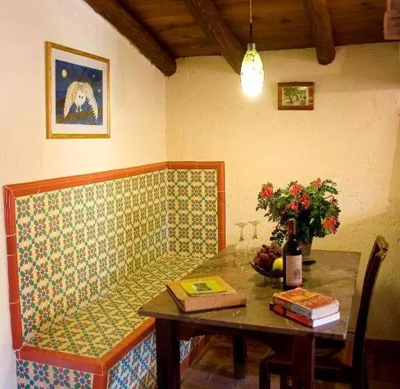 キャビン, Molino Rio Alajar