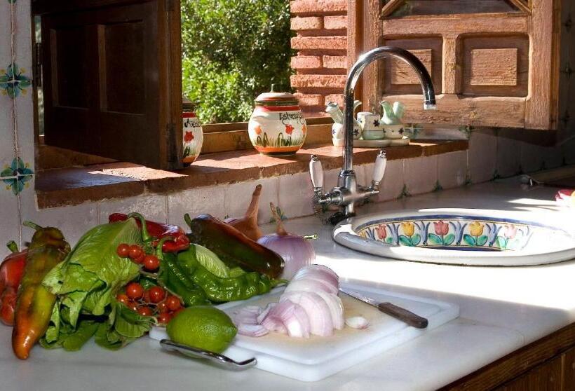 منزل غرفة نوم واحدة, Molino Rio Alajar