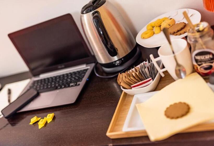 اتاق سوپریور, Suite Inn