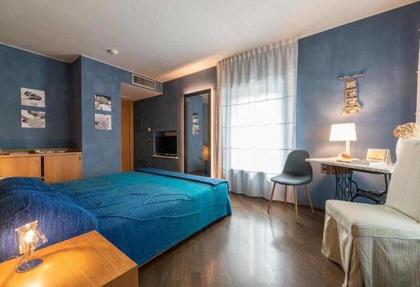 اتاق سوپریور, Suite Inn