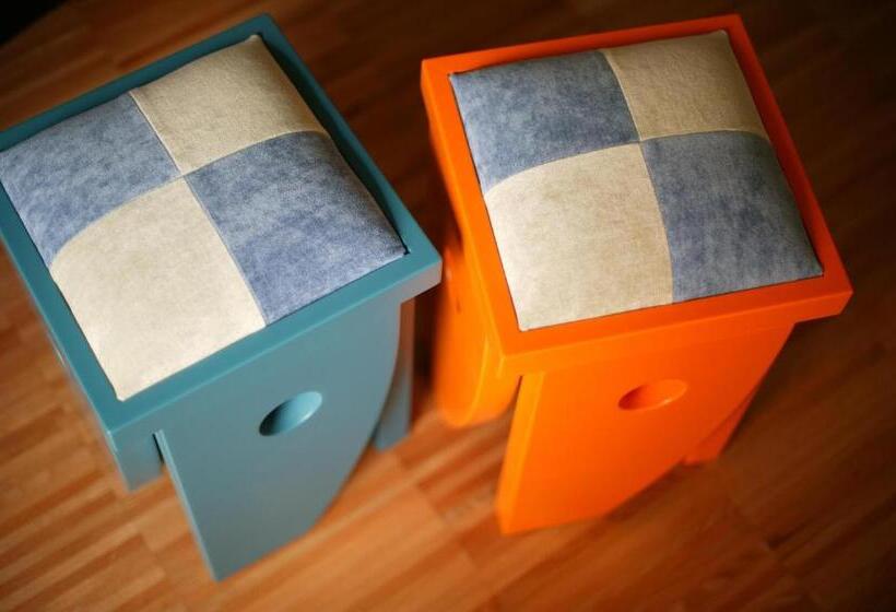 اتاق راحتی سه تخته, Suite Inn