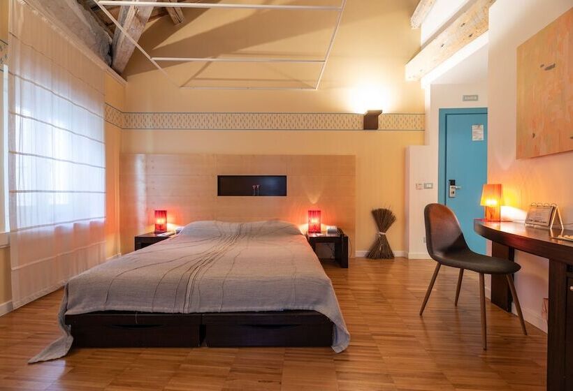 اتاق استاندارد, Suite Inn