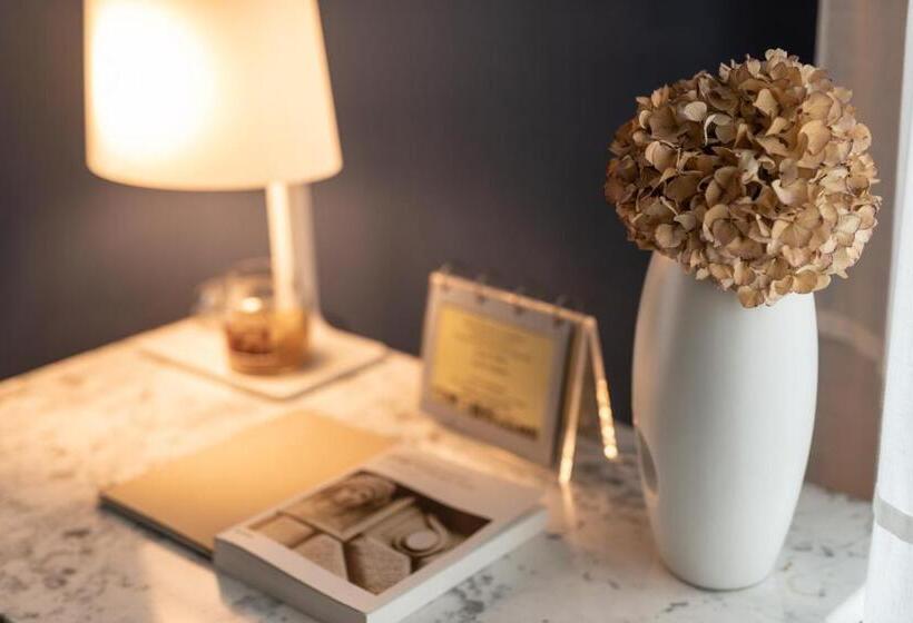 اتاق استاندارد, Suite Inn