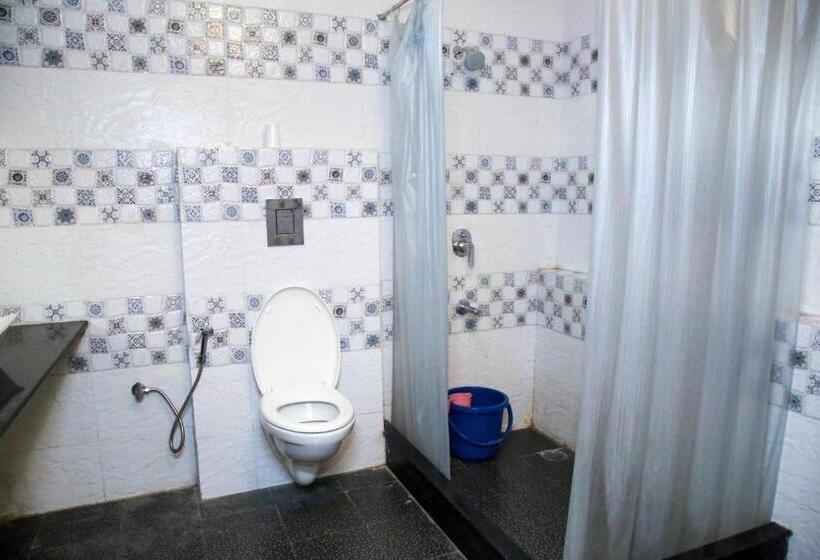 Quarto standard, Yogis Guest House