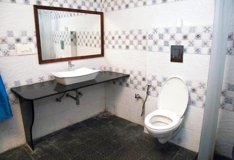 Quarto standard, Yogis Guest House