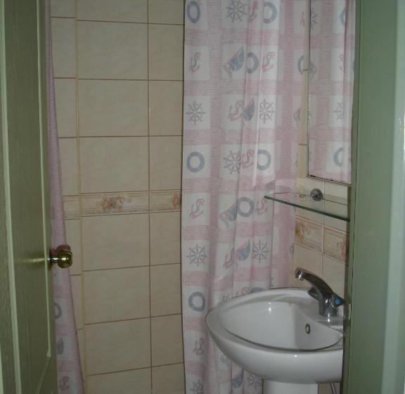 شقة غرفة واحدة, Parkmar Apart